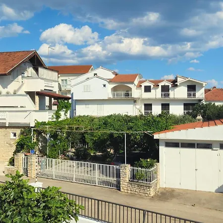 Apartamento Kunfin Vodice